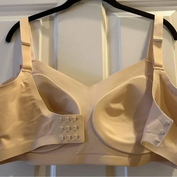 NEW w/ TAGS SHAPERMINT Convertible Seamless Wireless Bra XXL. Smoke free home. - Picture 5 of 8